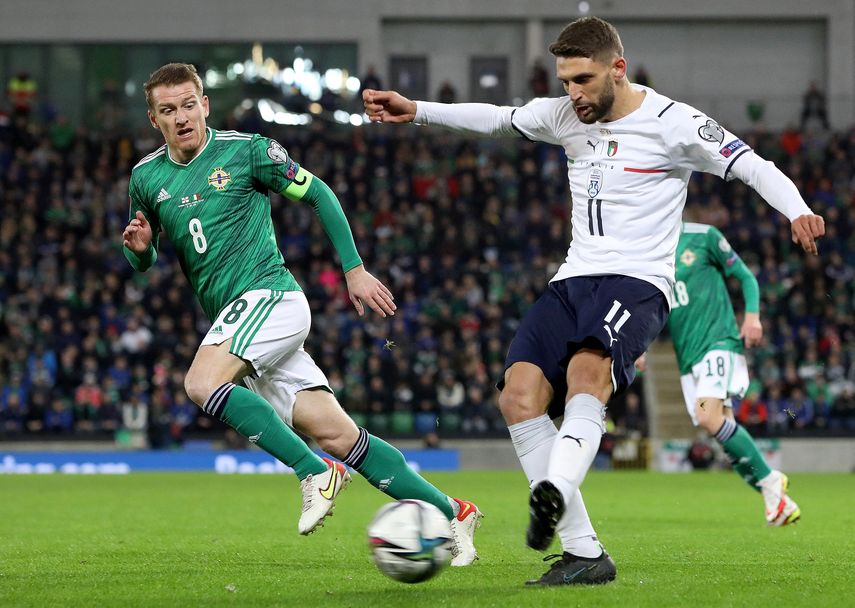 Italia empata y jugará el repechaje del Mundial; Suiza clasificada