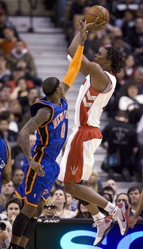 NBA: Raptors 111,100; Bargnani anota 28