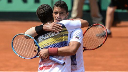 Venezuela reduce a 2-1 ventaja de Perú por zona americana de Copa Davis