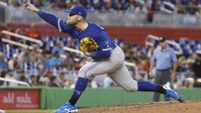 Reid-Foley logra 1ra victoria; Azulejos vencen 6-1 a Marlins