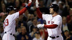 Medias Rojas logran racimo de 12 carreras en una entrada