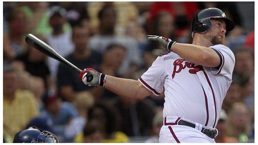 MLB: Bravos 5, Reales 4; Glaus cierra a lo grande