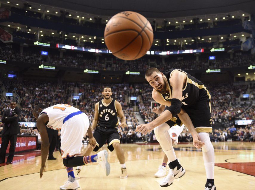 Lowry y DeRozan dan a Raptors décimo triunfo en fila