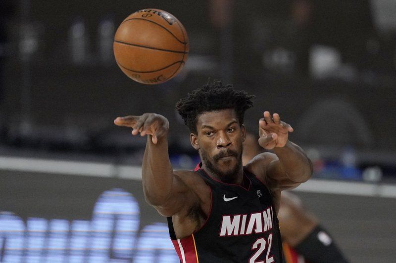 Miami Heat elimina a los favoritos Milwaukee Bucks de Antetokounmpo