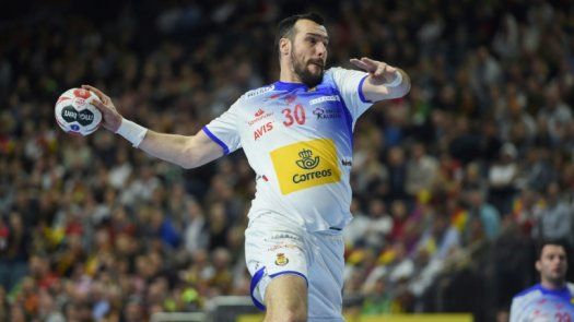 España arrolla a Brasil, pero se queda fuera de semifinales