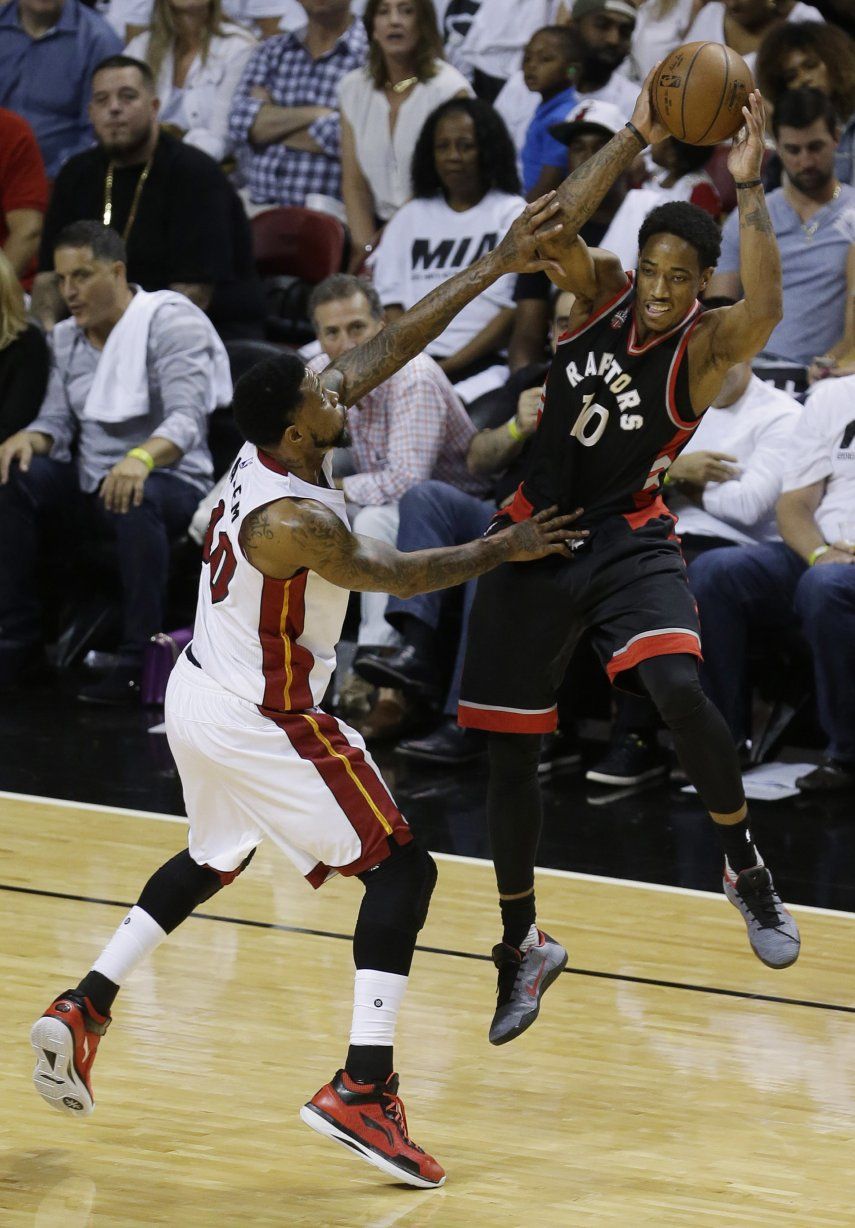 Lowry rescata a los Raptors en victoria ante Miami