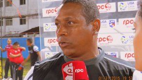 Alfredo Poyatos renuncia al cargo de DT del Tauro