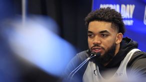 NBA: Karl-Anthony Towns será operado y estará fuera un mes