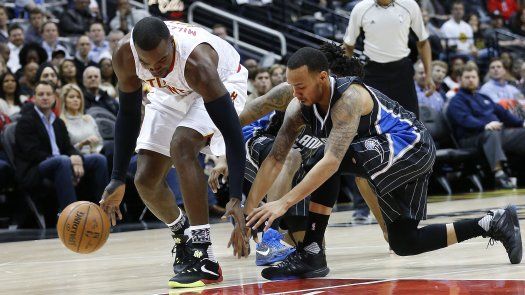 Vucevic lidera reacción del Magic al vencer a Atlanta