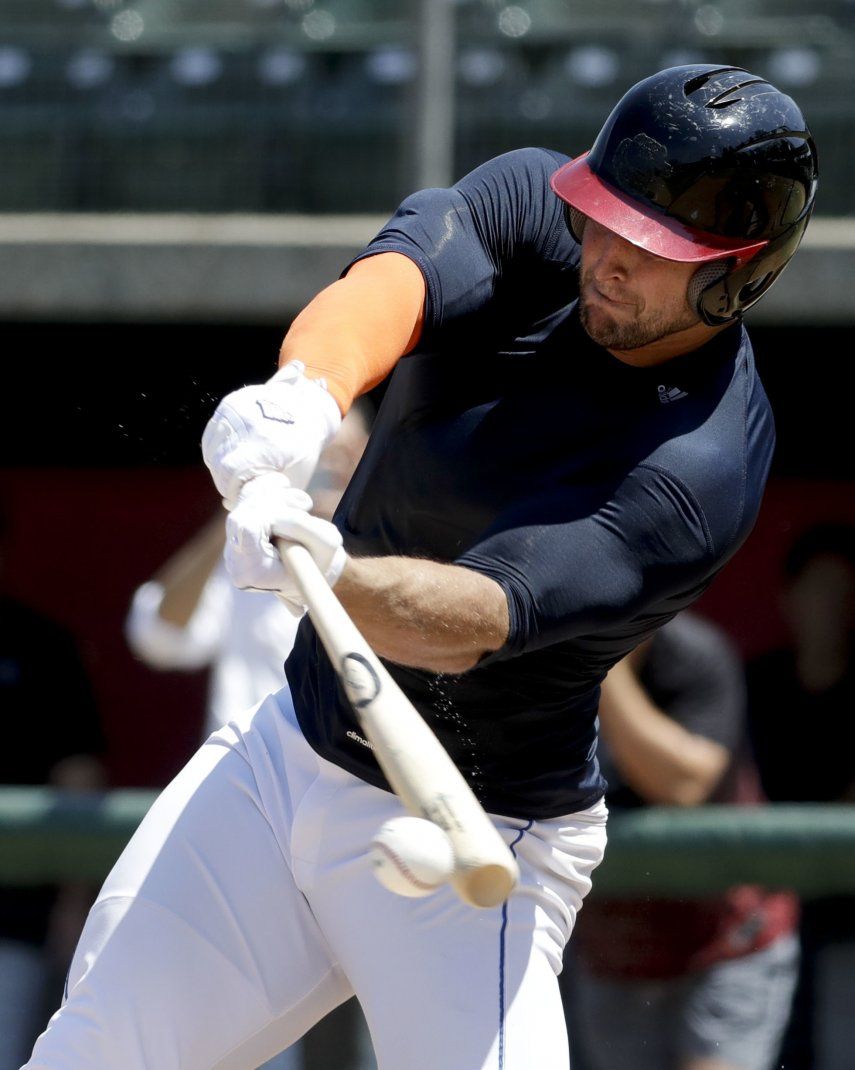 Tim Tebow firma contrato de ligas menores con los Mets