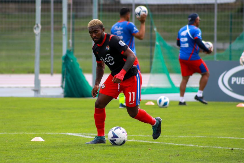 Torneo Maurice Revello: Ricardo Phillips Jr le marca a México en la final