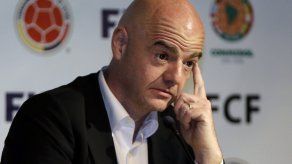 Infantino: Se debe mejorar condiciones de obreros en Catar