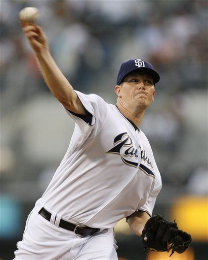 MLB: Padres 8, Filis 3; Reineke gana en debut en Grandes Ligas
