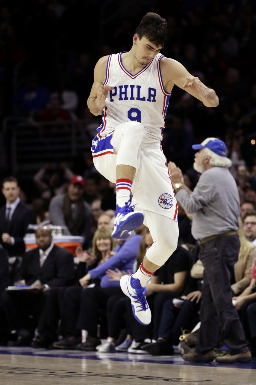 Embiid guía a 76ers a 3ra victoria consecutiva