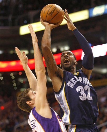 NBA: Grizzlies 128, Suns 103; Mayo anota 25