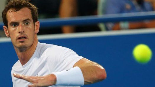 Nadal cae de manera contundente ante Murray en Abu Dabi