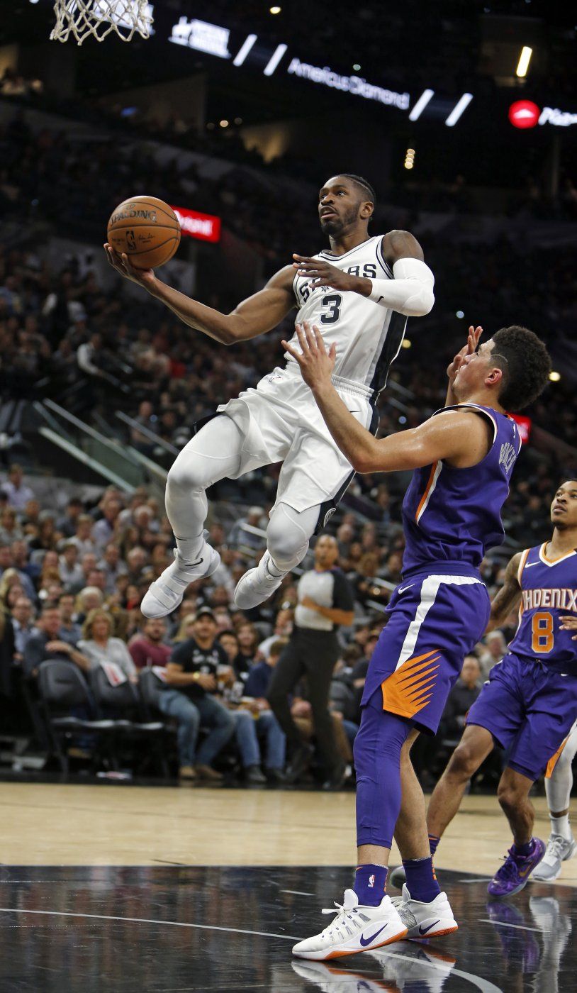 Aldridge comanda victoria de Spurs ante Suns