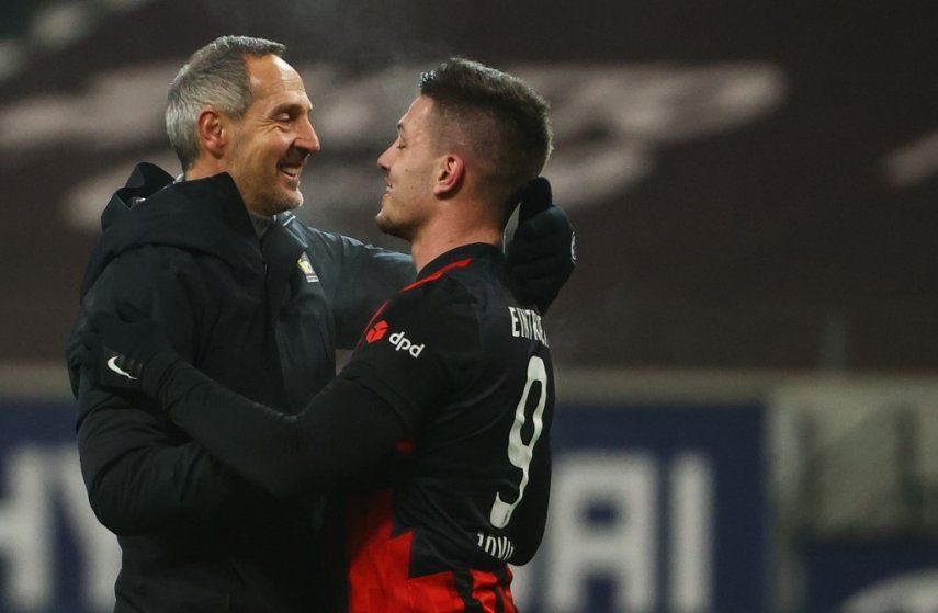 Jovic firma dos goles con el Fráncfort, misma cantidad que con el Real Madrid