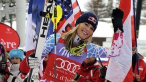 Lindsey Vonn gana super combinada en Copa Mundial
