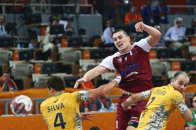 Catar abre su Mundial de balonmano con triunfo ante Brasil
