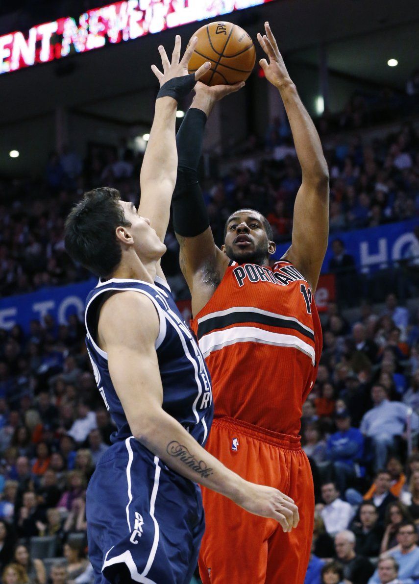 Blazers ganan, con doble doble de Aldridge