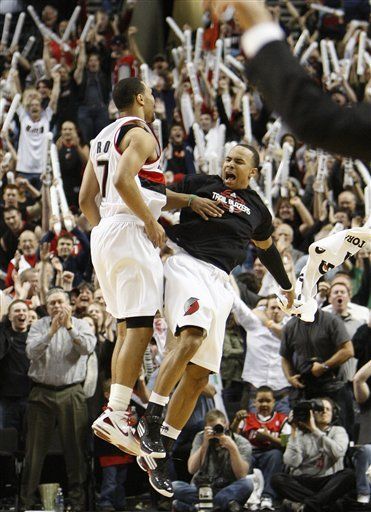 NBA: Trail Blazers 76, Wizards 74; Roy anota canasta ganadora