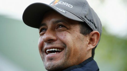 El jinete mexicano Víctor Espinoza se lesiona y su caballo muere en entrenamiento