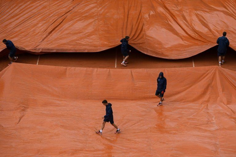 Interrumpidos por la lluvia los duelos de cuartos Nadal-Schwartzman y Cilic-Del Potro