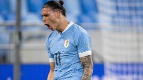 Uruguay derrota a Canadá en su último amistoso previo a Qatar.