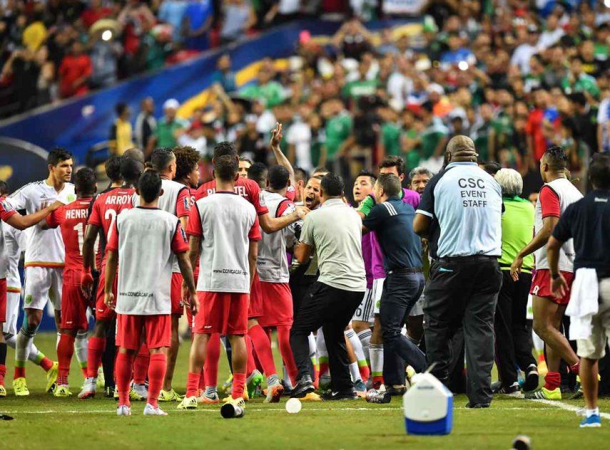 Árbitro Marc Geiger elimina a Panamá de la Copa Oro