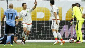 Borgetti sabe que Chicharito superará su récord goleador