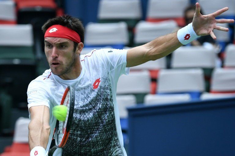 Argentino Mayer y española Suárez, eliminados en torneo de Brisbane