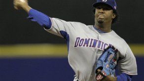 Pedro Martí­nez mantiene expectativas de firmar contrato