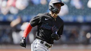 Jonrón de Chrisholm impulsa victoria de Marlins sobre Mets