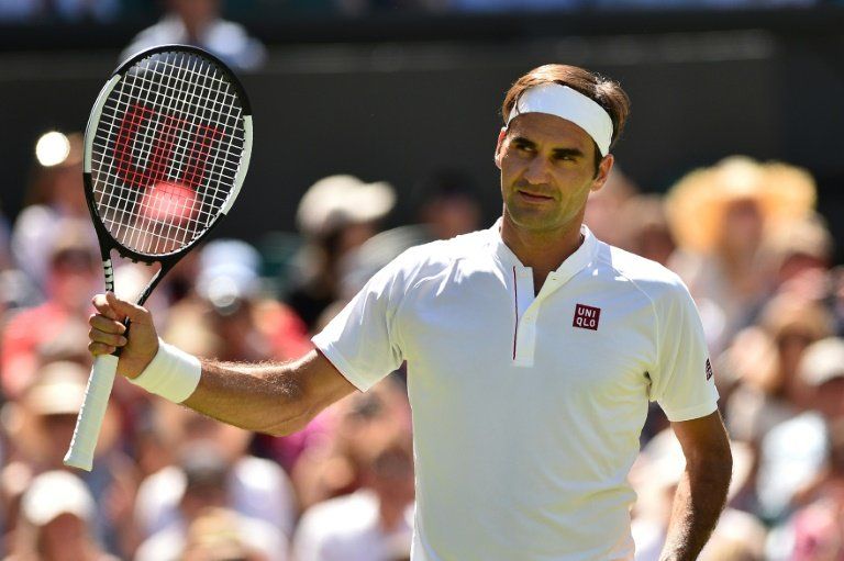 Federer y Serena avanzan en Wimbledon en una primera jornada sin sobresaltos
