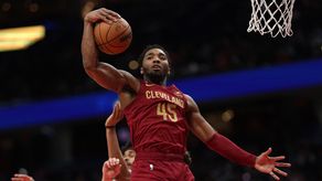 NBA:&nbsp; Donovan Mitchell y Jalen Brunson lideran triunfo ante Nuggets