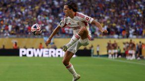 Real Madrid anuncia el fichaje de Álvaro Carreras