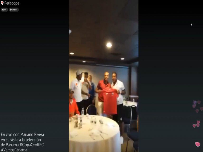 Mariano Rivera motiva a jugadores de la selección de Panamá