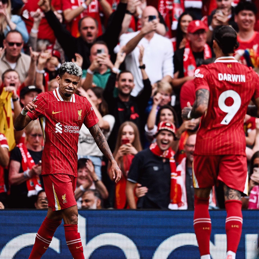 El Liverpool venció al Bournemouth con goles de Luis Díaz y Darwin Núñez