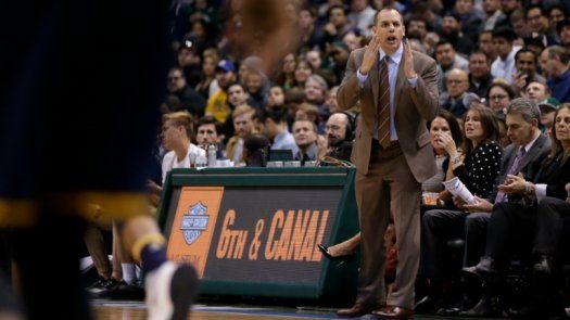 Los Pacers terminan el contrato con el entrenador Vogel