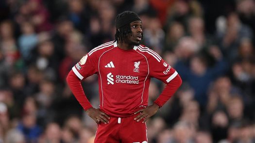 El Liverpool vuelve a empatar y suma un punto ante el Burnley El Liverpool vuelve a empatar y suma un punto ante el Burnley