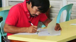 Pacquiao aguarda resultado de elección en Filipinas