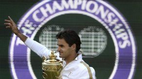 Federer vuelve a la cima del ranking