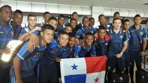 Sub-20 de Panamá partió rumbo a Nueva Zelanda