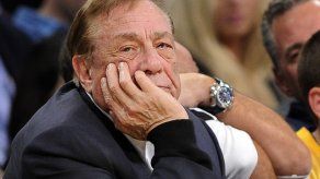 Dueño de Clippers dice que no pagará multa