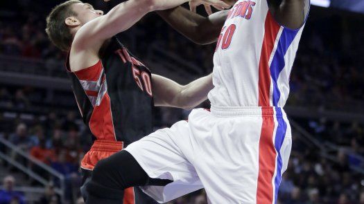 Jackson anota 28 y Pistons superan a Raptors