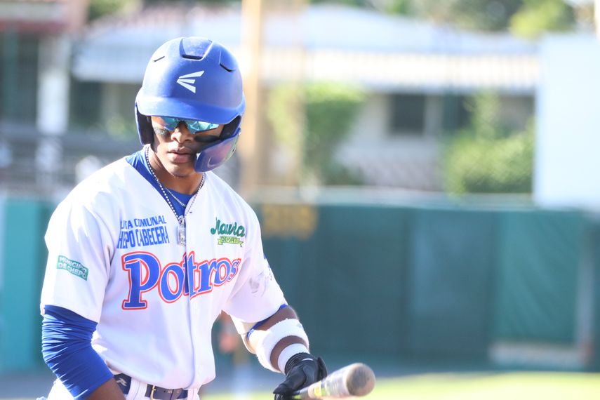 Béisbol Juvenil 2026: Line-up para el choque entre Panamá Este y Panamà Metro en ronda de 8