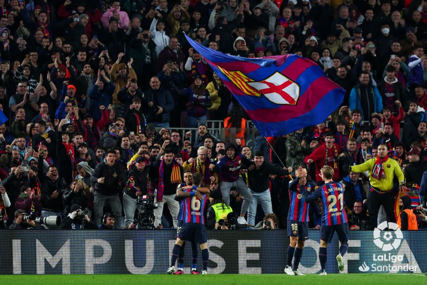 Lewandowski y Raphinha lideran al Barcelona contra el Villarreal&nbsp;
