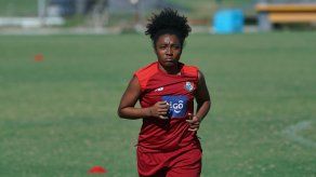 Marta Cox, delantera de Panamá Femenina.