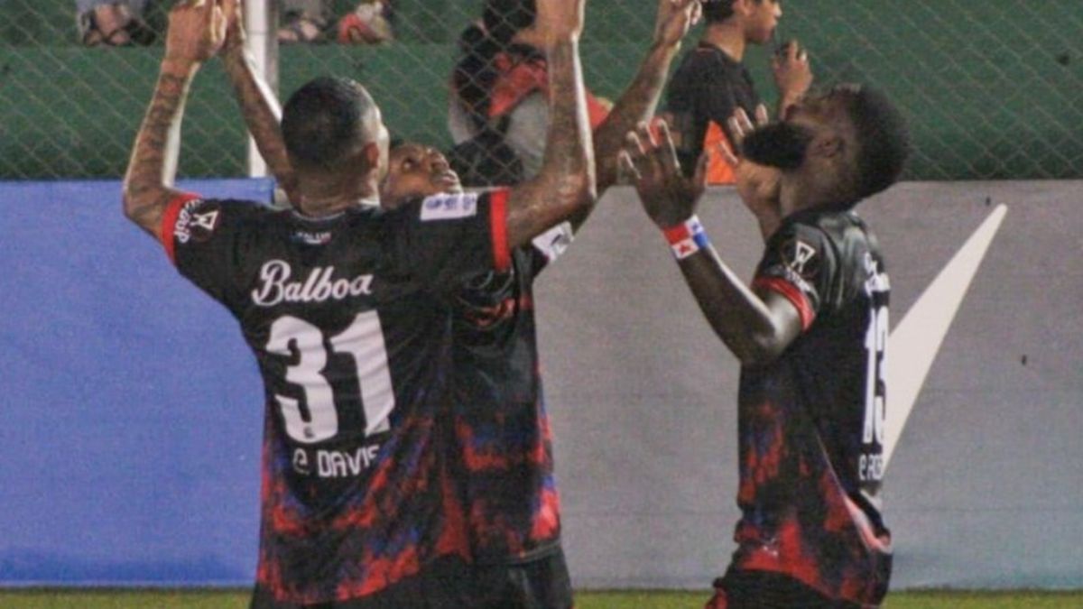 Antigua vs Plaza Amador